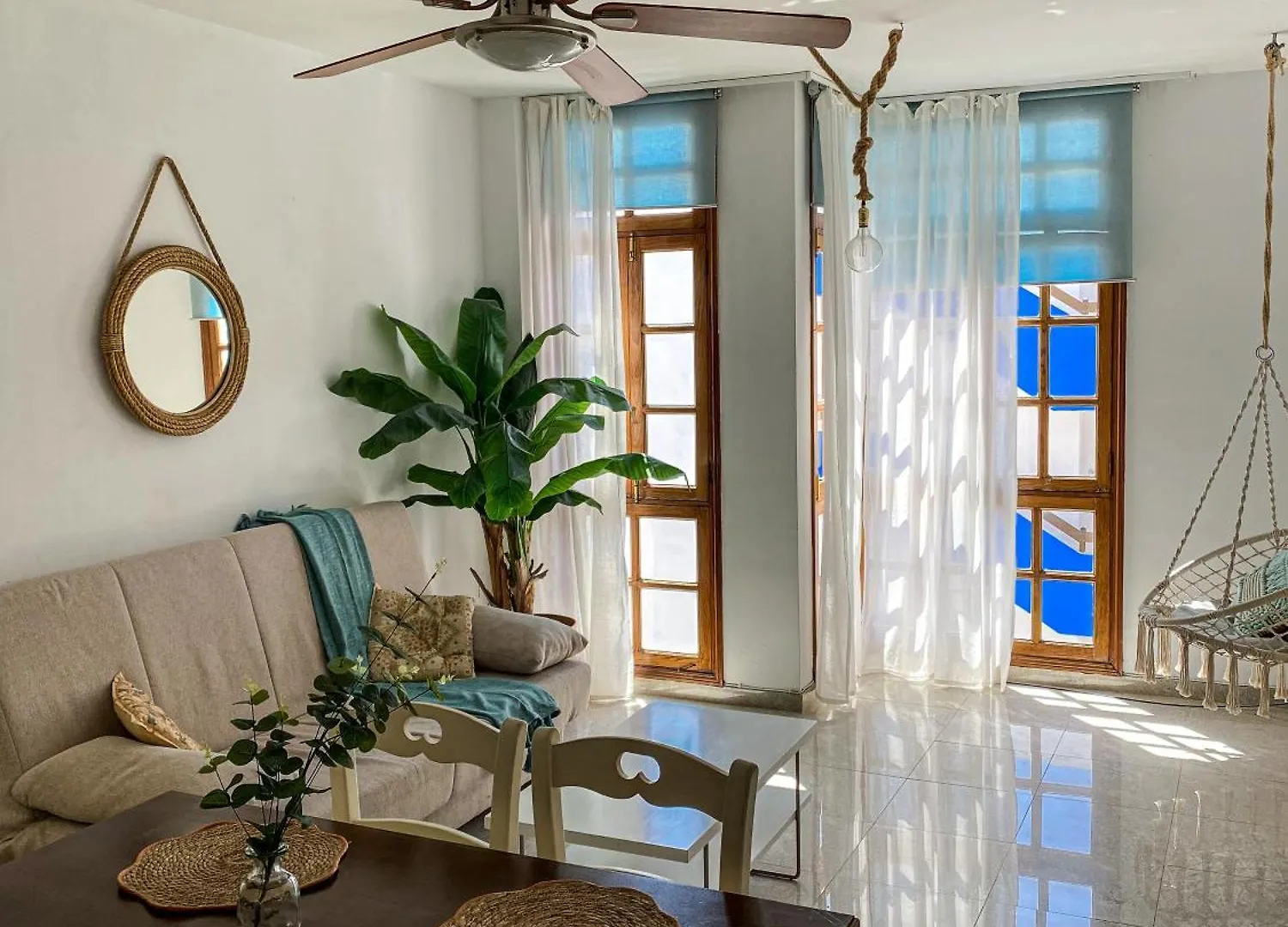 EDIFICIO EL LERELE Apartamentos céntricos a 100m de la playa Corralejo 0*,  España